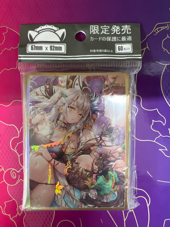 Sashimi Necoya & Momoco Traumerei Deck Protector Sleeves