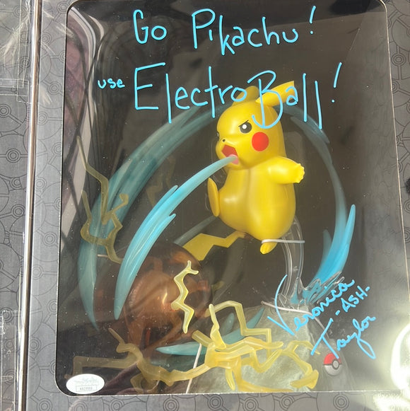 Signed Pokemon Deluxe Collectors Figure Pikachu 1/10 Scale